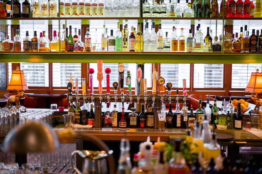 bar_daylight